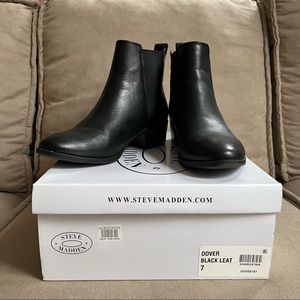 Steve Madden Dover Black Leather Booties